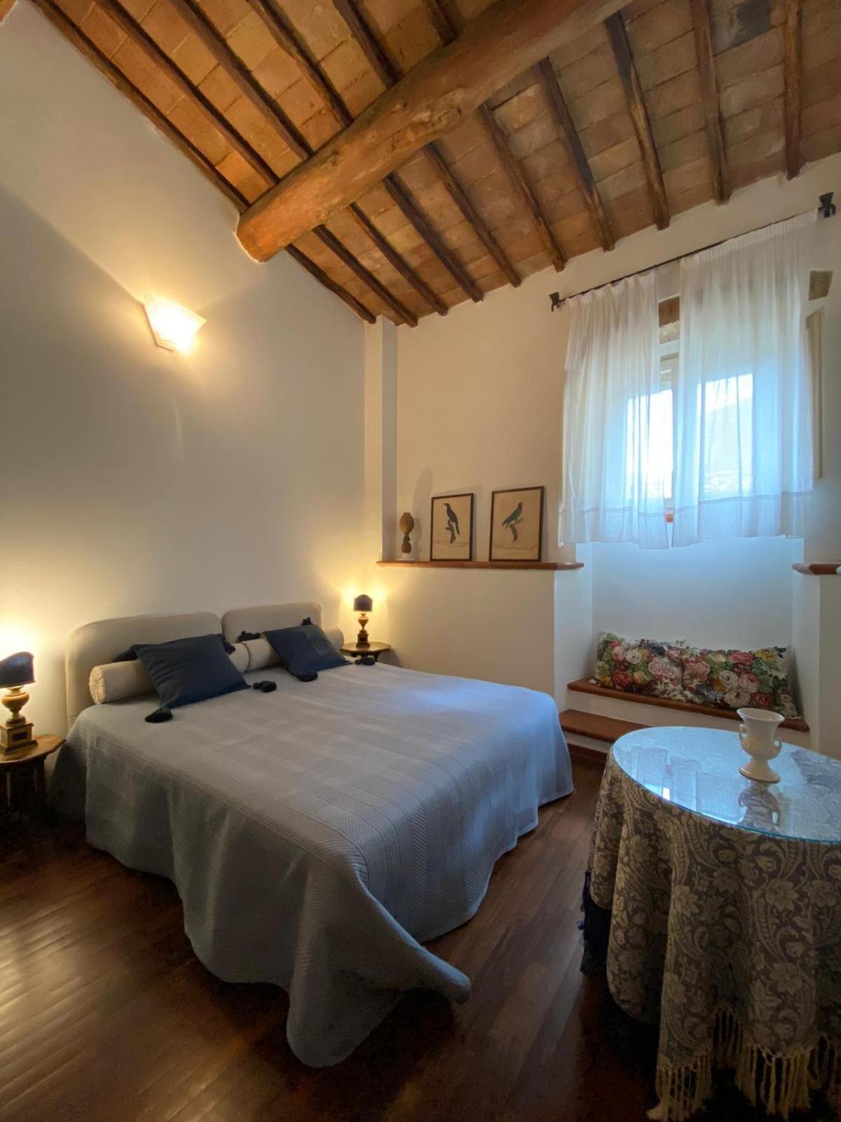 Residenza D'Epoca San Lorenzo Tre Τόντι Δωμάτιο φωτογραφία